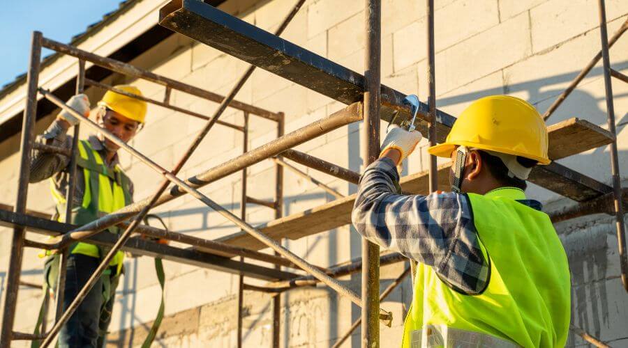 Professional fairlawn roofing services in Haysi, VA